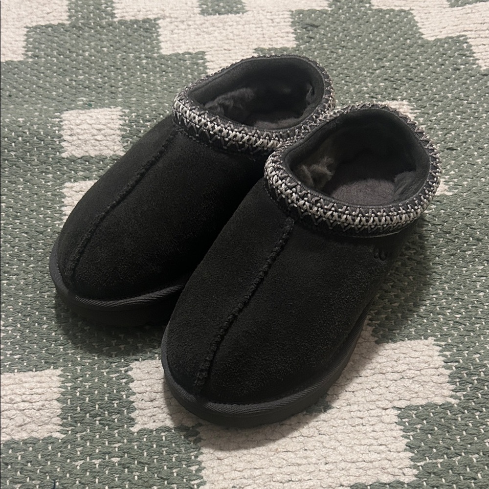 UGG Black Moccasins with Gray Trim